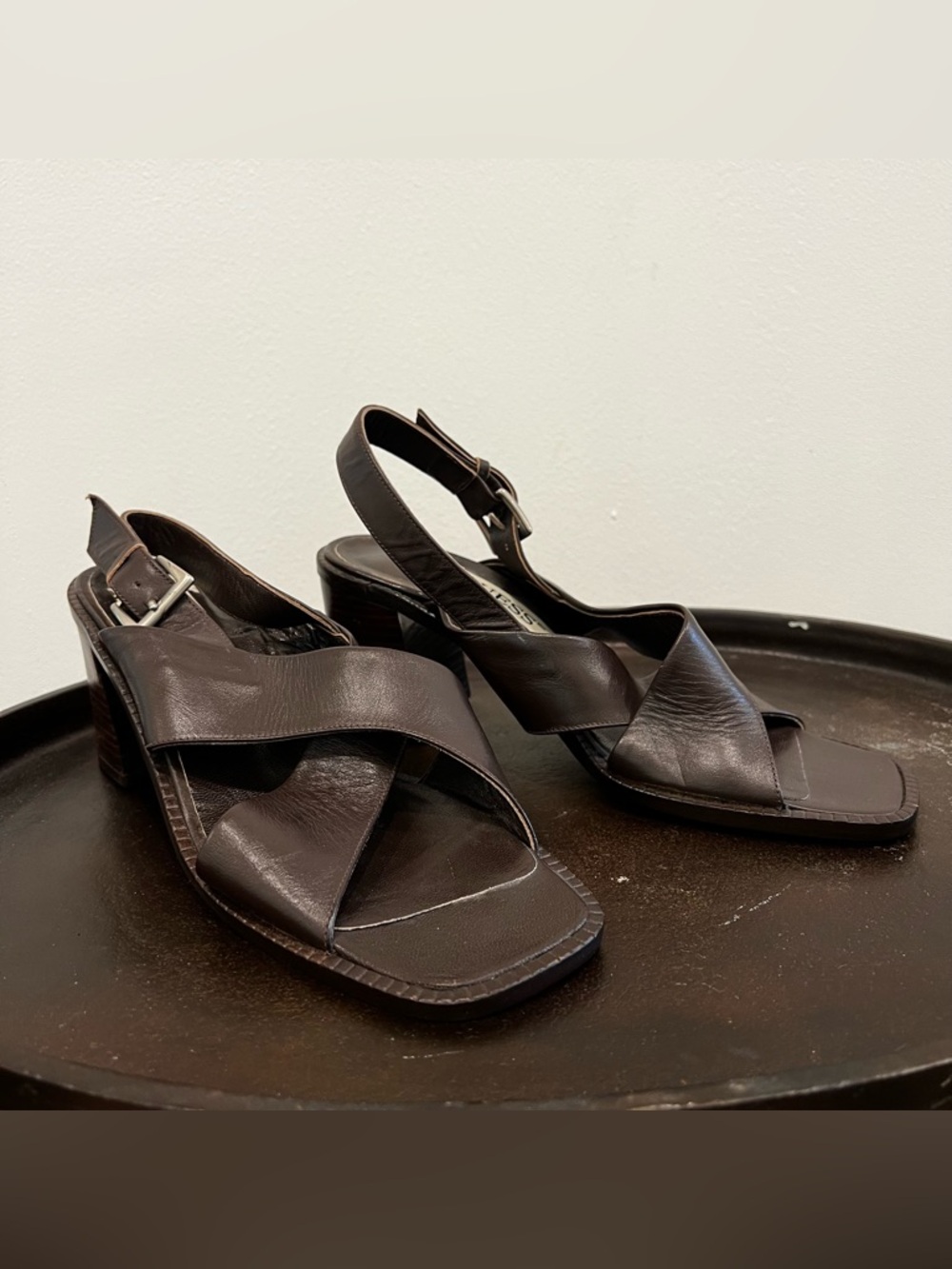 GUESS Dark Brown Genuine Leather Crisscross Block Heel Sandals size 7 - Picture 13 of 14